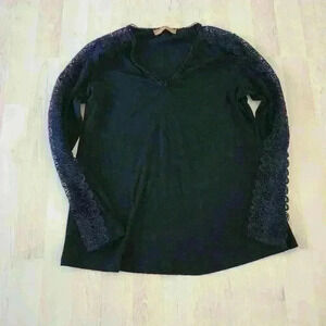 Emmer and Oat black detailed sleeve size small